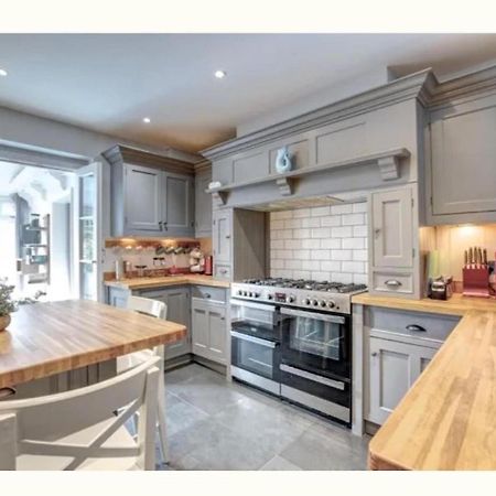 Charming 3-Bed Cottage In Swanage Exteriör bild